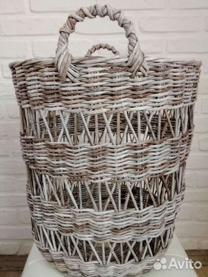 Корзина плетеная