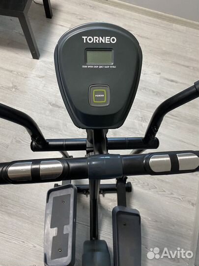 Эллиптический тренажер torneo