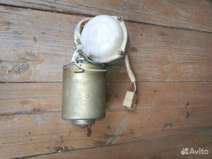 Мотор-редуктор стеклоочистителя