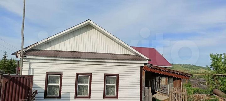 Дом 54 м² на участке 21,7 сот.