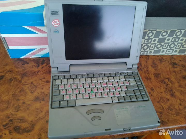 Ноутбук Toshiba Satellite T2130CS 1994год