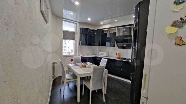 2-к. квартира, 51 м², 3/9 эт.