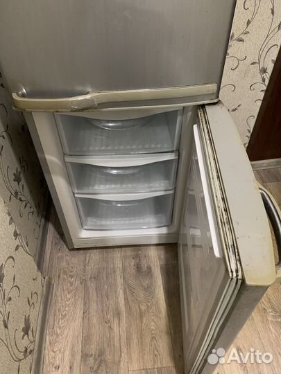 Холодильник бу samsung