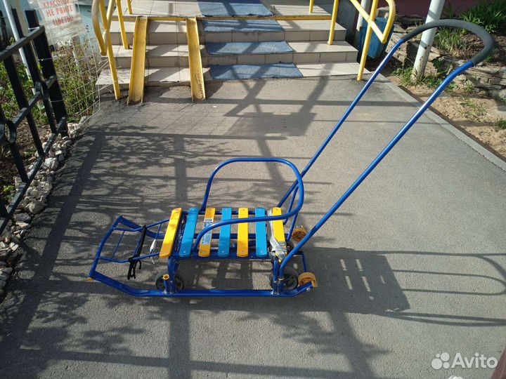 Детские санки с колесами
