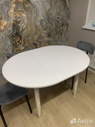 Круглый стол раздвижной