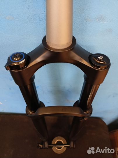 Вилка RockShox Recon 29 120mm