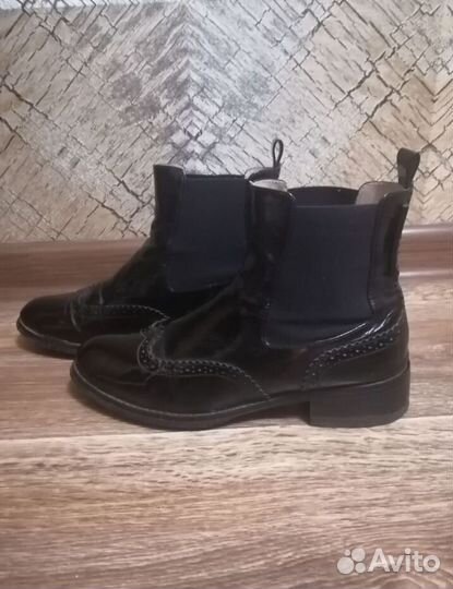Ботинки женские