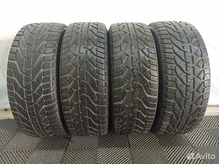 Колеса в сборе зимние R17 Mazda 3