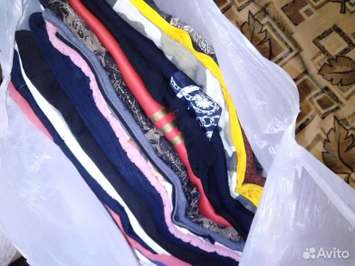 Пакет одежды для девочки 134-142