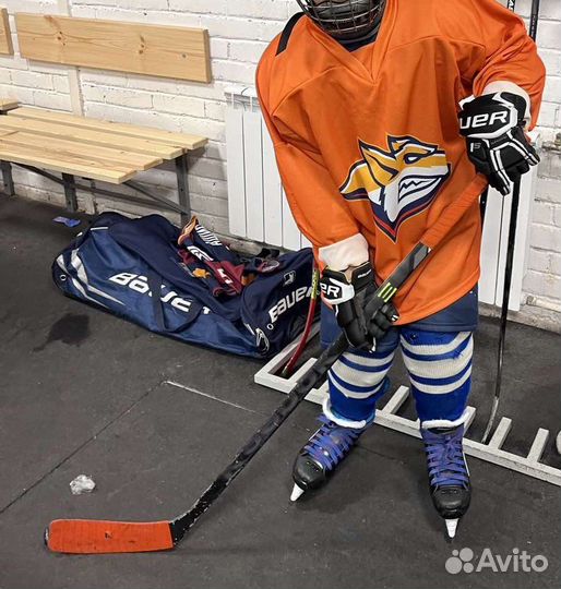 Клюшка хоккейная правый хват бу