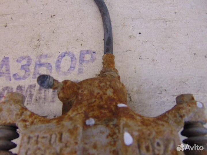 Суппорт задний правый для Mitsubishi Galant 8 199