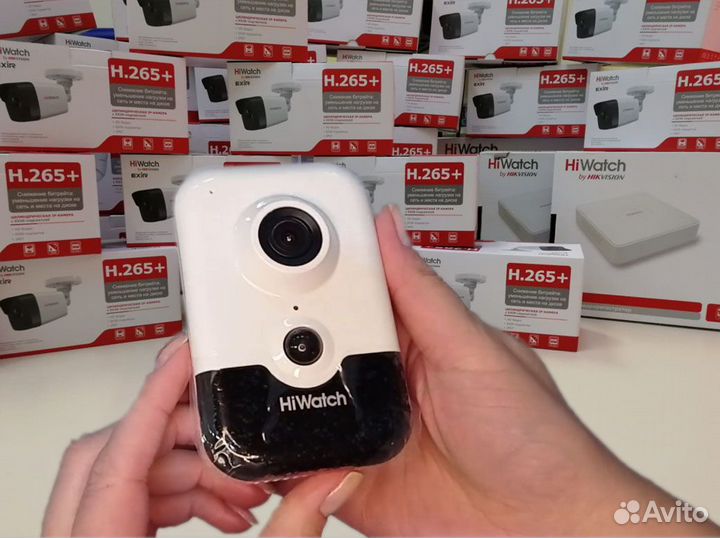 IP-камера 2Mpix DS-I214(B) 2.8mm HiWatch