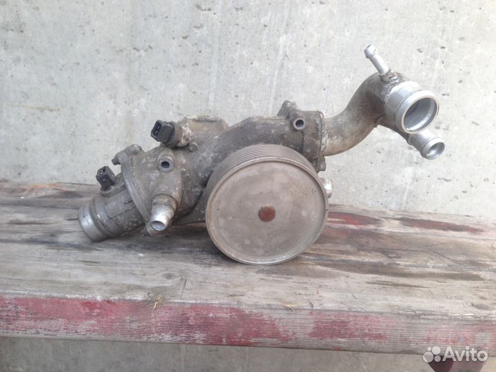 Помпа с термостатом бмв Х5 Е70 Х6 F10 F02 N63 B44