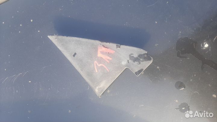 Уголок задней правой двери на Кия Церато,Kia Cerat