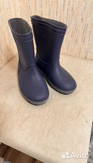 Резиновые сапоги