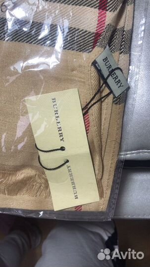 Палантин (платок, шарф) burberry Luxe