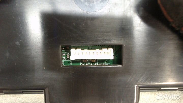 Дисплей мультимедиа Volvo XC90, 2004