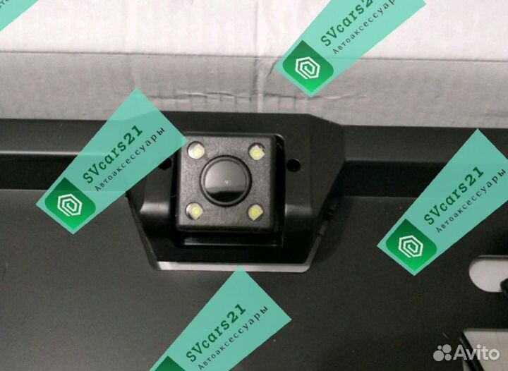 Видеокамера новая заднего вида в номерной рамке