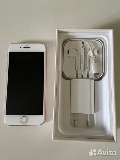 iPhone 8, 64 ГБ