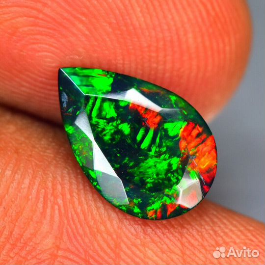 Опал натуральный 1,45Ct 12х8мм VVS pear