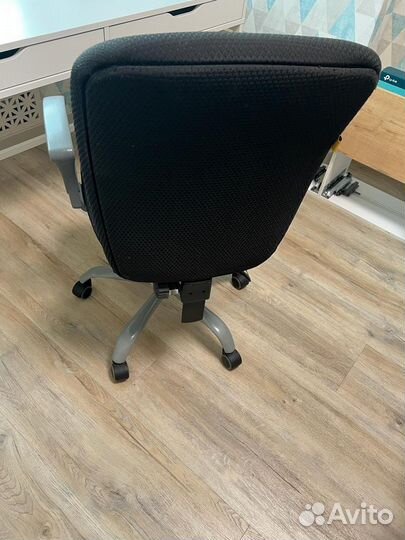 Компьютерное кресло