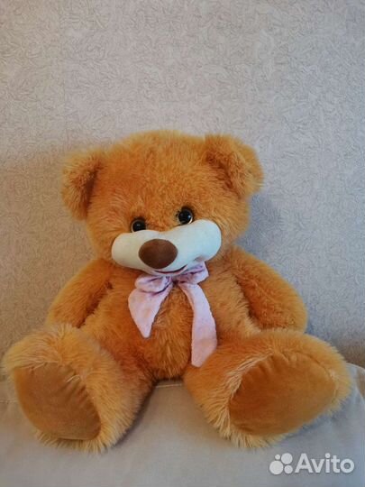Плюшевый медведь