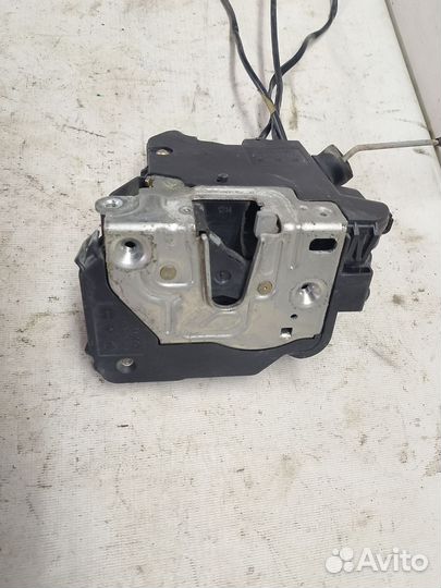 Mercedes Benz w203 передний правый замок двери