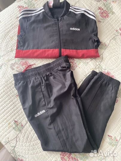 Спортивный костюм adidas