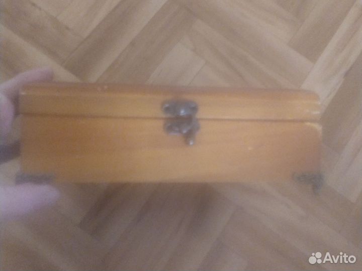 Шкатулка старинная деревянная