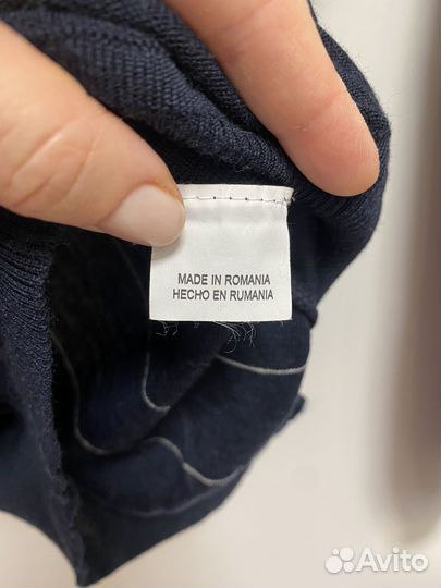 Свитер женский