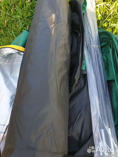 Шатер, туристическая палатка, дом на природе