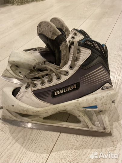 Коньки хоккейные