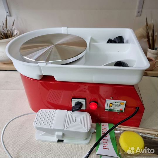 Гончарный круг настольный с педалью