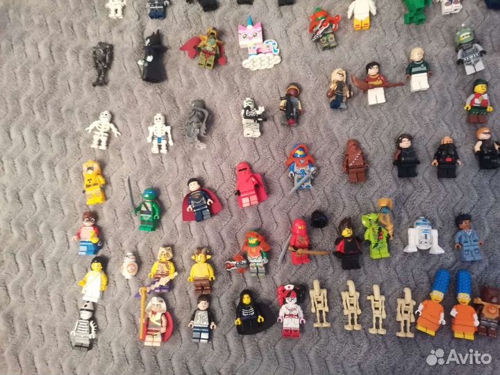Разные минифигурки лего (есть редкие фигурки )