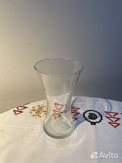 Ваза стеклянная, красивая