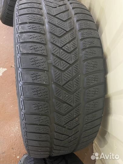 Pirelli Sottozero Winter 240 245/45 R19 и 275/40 R19