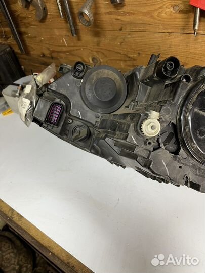 Фара левая volkswagen jetta a6