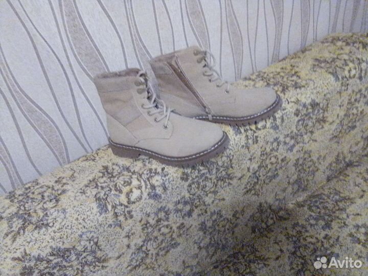 Женская обувь