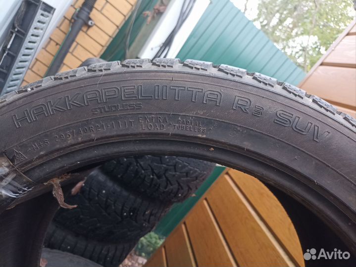 Nokian Tyres Hakkapeliitta R3 SUV 295/40 R21 111T