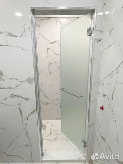 Межкомнатные стеклянные двери на заказ