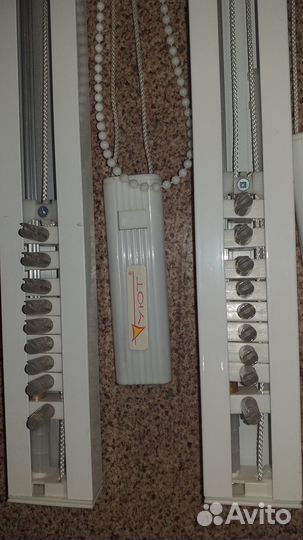 Вертикальные тканевые жалюзи и карнизы к ним