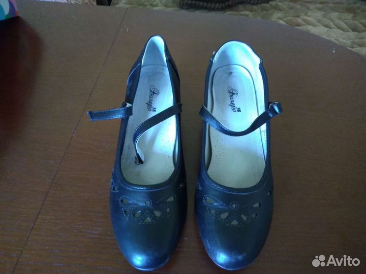 Туфли для девочки