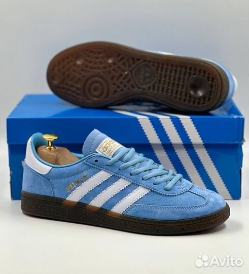 Кроссовки adidas spezial голубые