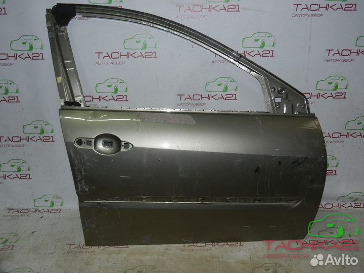 Дверь передняя правая Renault Laguna 3