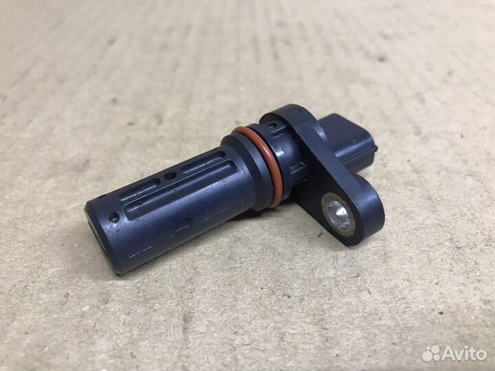 Датчик положения коленвала Honda CR-V 3 RE5 R20A2