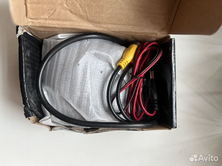 Камера заднего вида и наблюдения 24Вольта