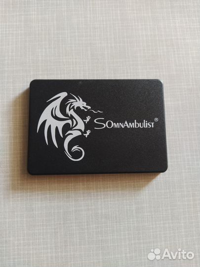 Жесткий диск ssd(на 512гб)
