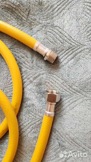 Газовый шланг гайка-штуцер 1/2 2.5 м. и 3/4 1.5 м