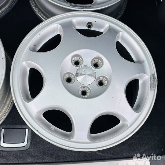 Комплект оригинальных дисков Subaru R15 5x100