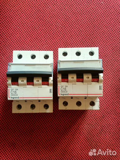 Автоматический выключатель legrand
